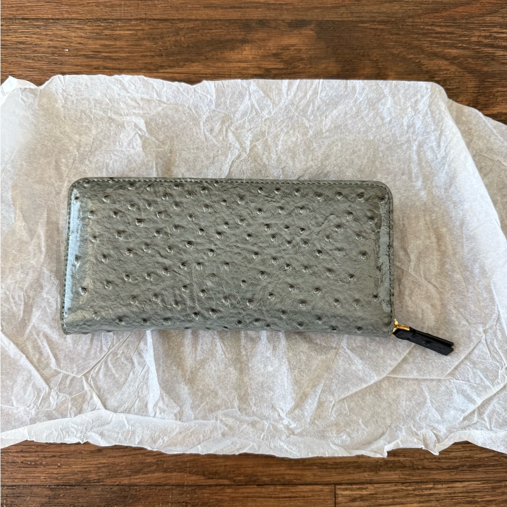 NWT Marc Jacobs Ostrich Zip Around Wallet - Gray / Pink - Picture 2 of 9